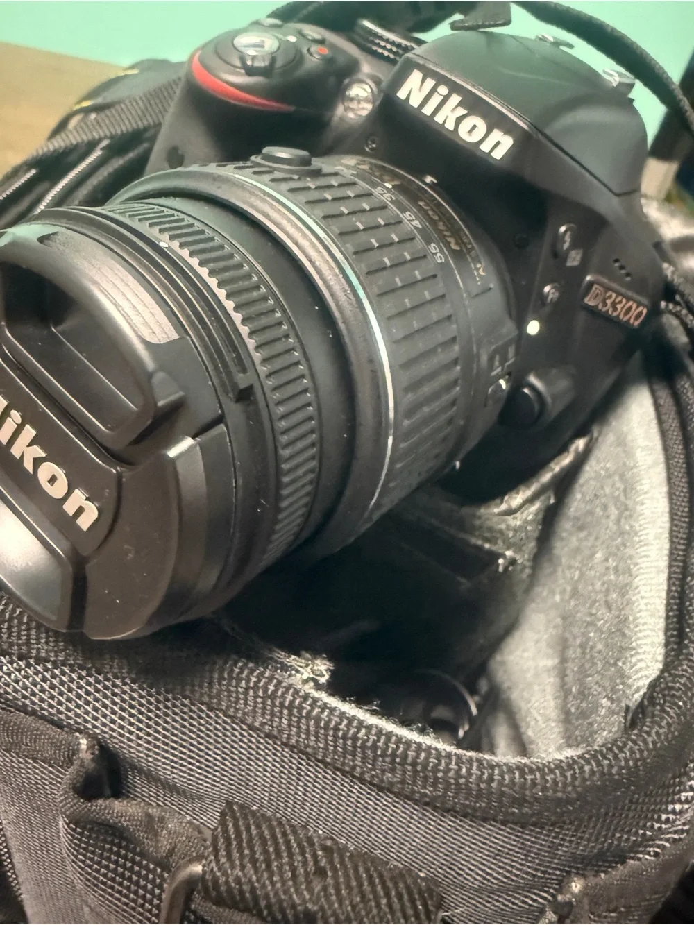 Nikon D3300 DSLR Camera with Black Lens - Nikon Black